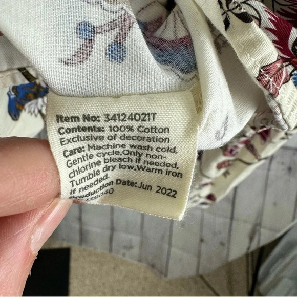 Matilda Jane Good Hart “Monica” Style Floral Button Up Shirt Size Medium - Picture 2 of 9